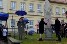 Odhalení sochy T. G. Masaryka před ZŠ Rudice 27. října 2018_2