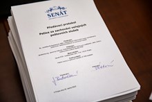 Předání Petice za zachování veřejných poštovních služeb 25. 1. 2023